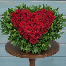 Цветочная композиция из Розы в виде сердца #REPLACE_PRED# Сорочинске