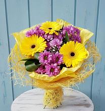 Букет цветов из:  Хризантемы и Герберы в Сорочинске