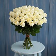 Букет 51 Белая роза Эдлесс Лав в Сорочинске