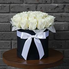 Цветочная композиция из Розы в шляпной коробке #REPLACE_PRED# Сорочинске