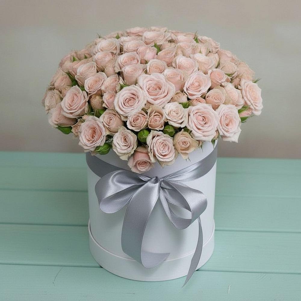 Цветочная композиция из Розы в шляпной коробке в Сорочинске